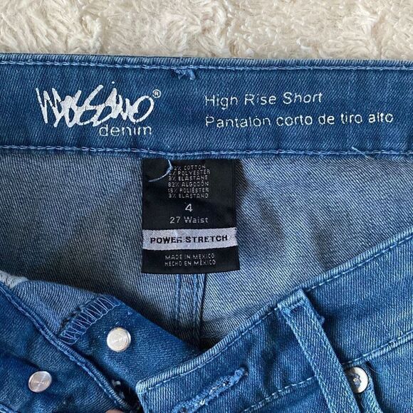 Ladies Mossimo Shorts - Picture 4 of 7